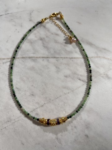 ROY rubis zoisite