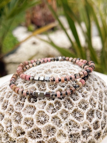 LOVER rhodonite